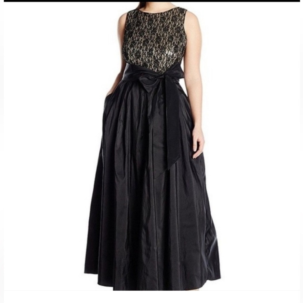 NWT Eliza J Taffeta & Lace Mix Media Ball Gown Womens Size 20W